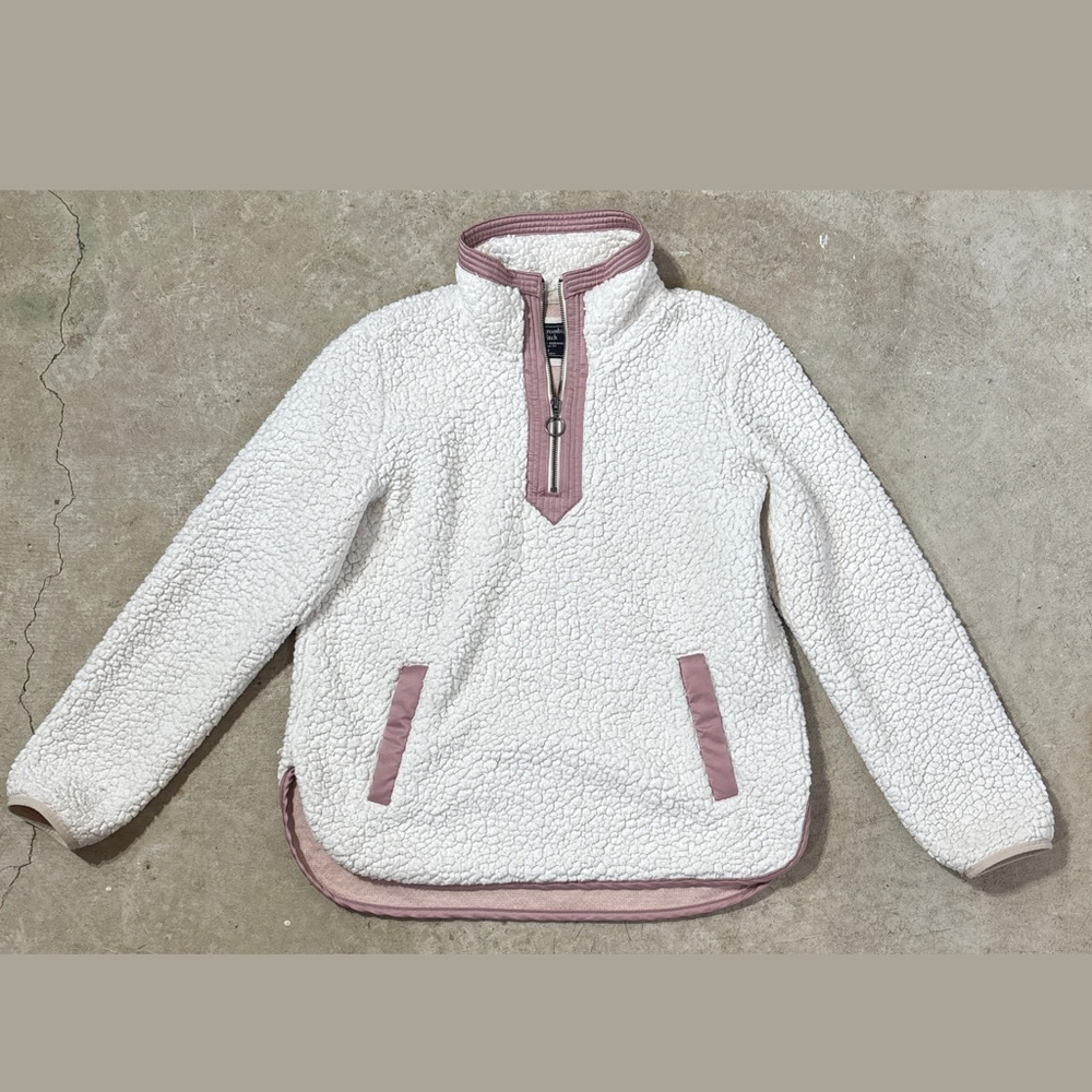 Abercrombie & Fitch White Pink Sherpa Quarter-Zip Sweatshirt Women’s Medium